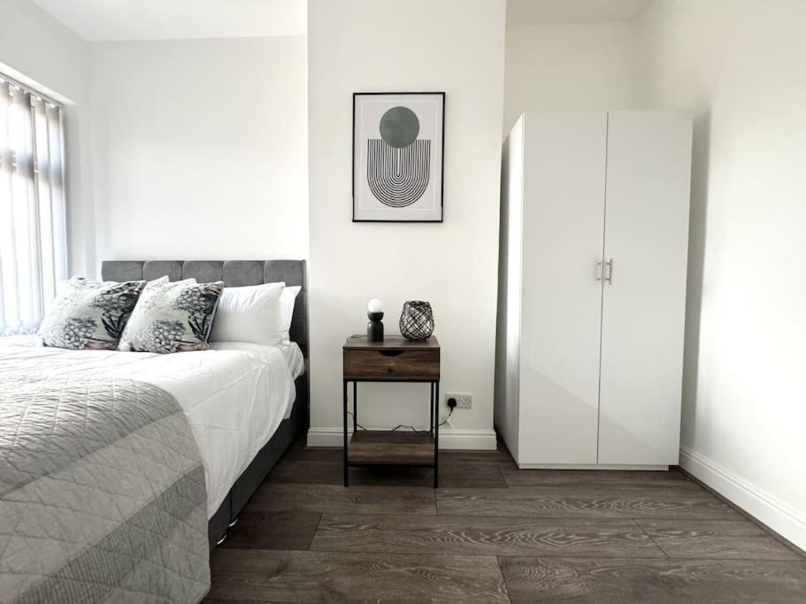 Stylish Home In York - Free Wifi & Parking - Close To Racecourse & City Centre Extérieur photo